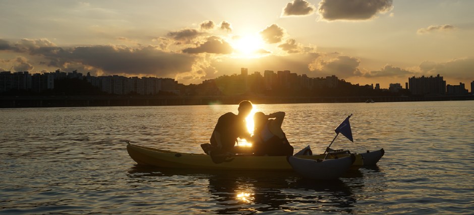 [Seoul Banpo] Golden Blue Marina Kayak/ Sunset Kayak experience
