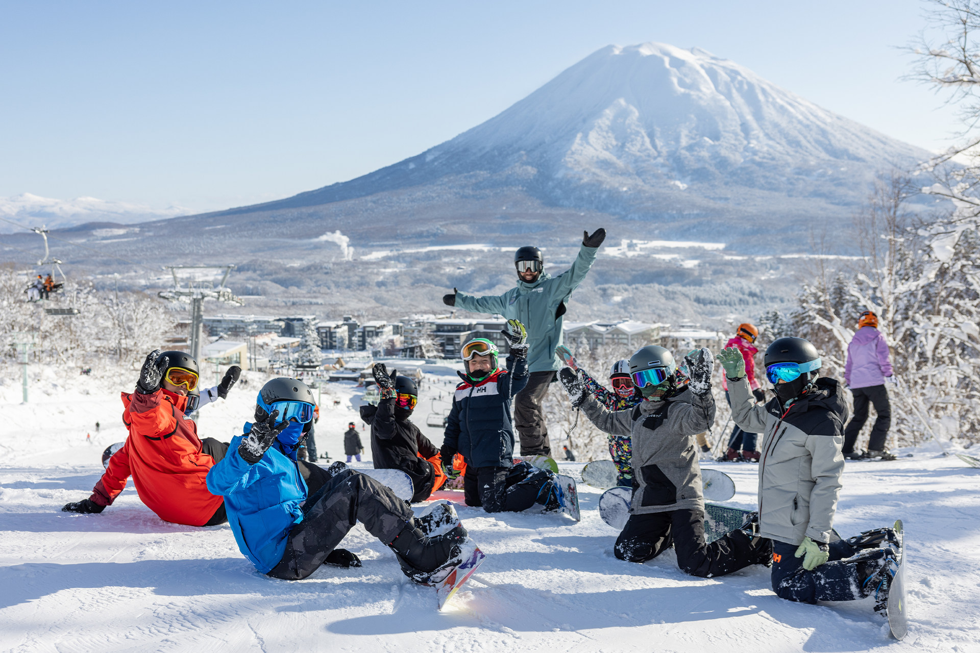 Niseko Rental Ski or Snowboard Rental Ski Wear LIVE JAPAN niseko-rental-ski-or-snowboard-rental-ski-wear-live-japan