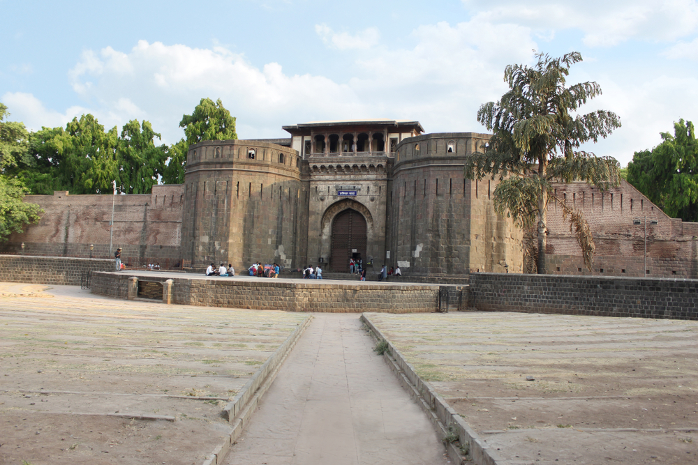 Pune Highlights: Day Tour from Mumbai with Private Car & Guide