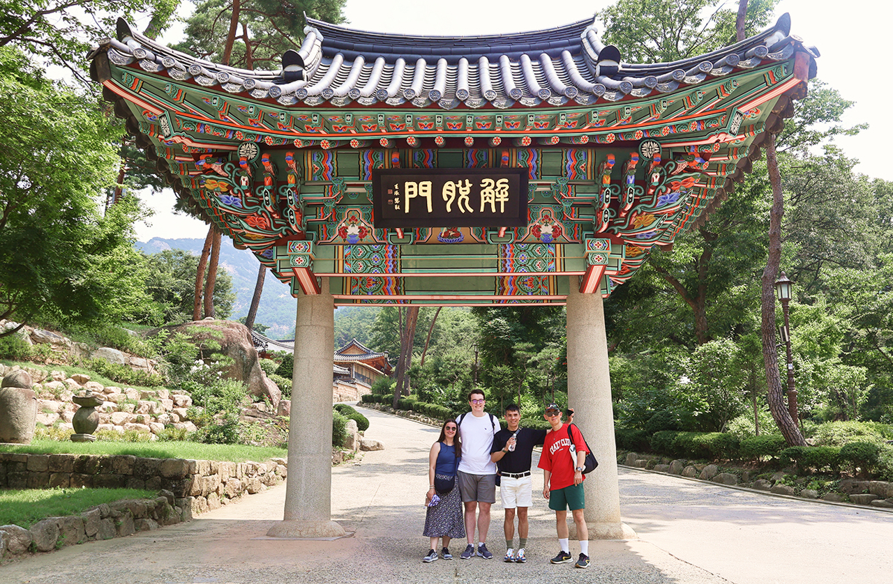 ⛩️ 津寬寺以其寧靜的魅力，是散步放鬆的完美場所。