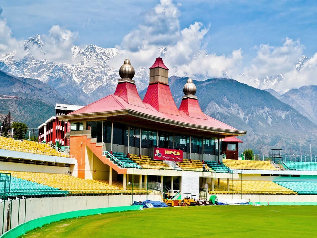 5 Day Dharamsala & Mcleodganj Tour with 14th Dalai Lama Temple