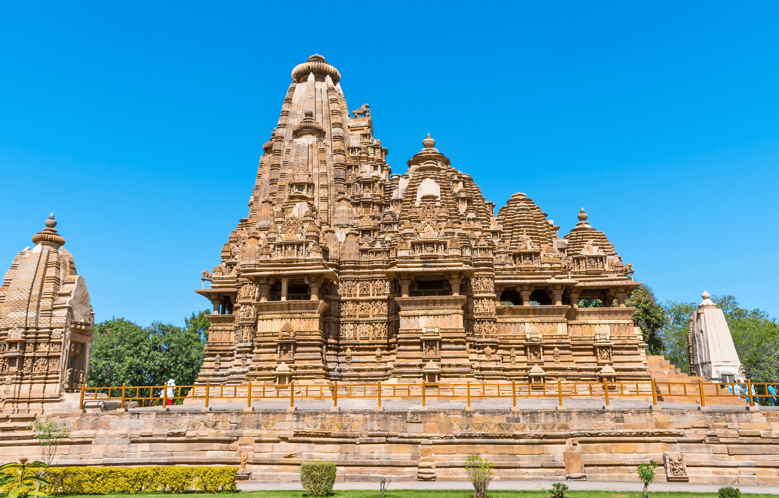 Iconic Kandariya Mahadeva Temple