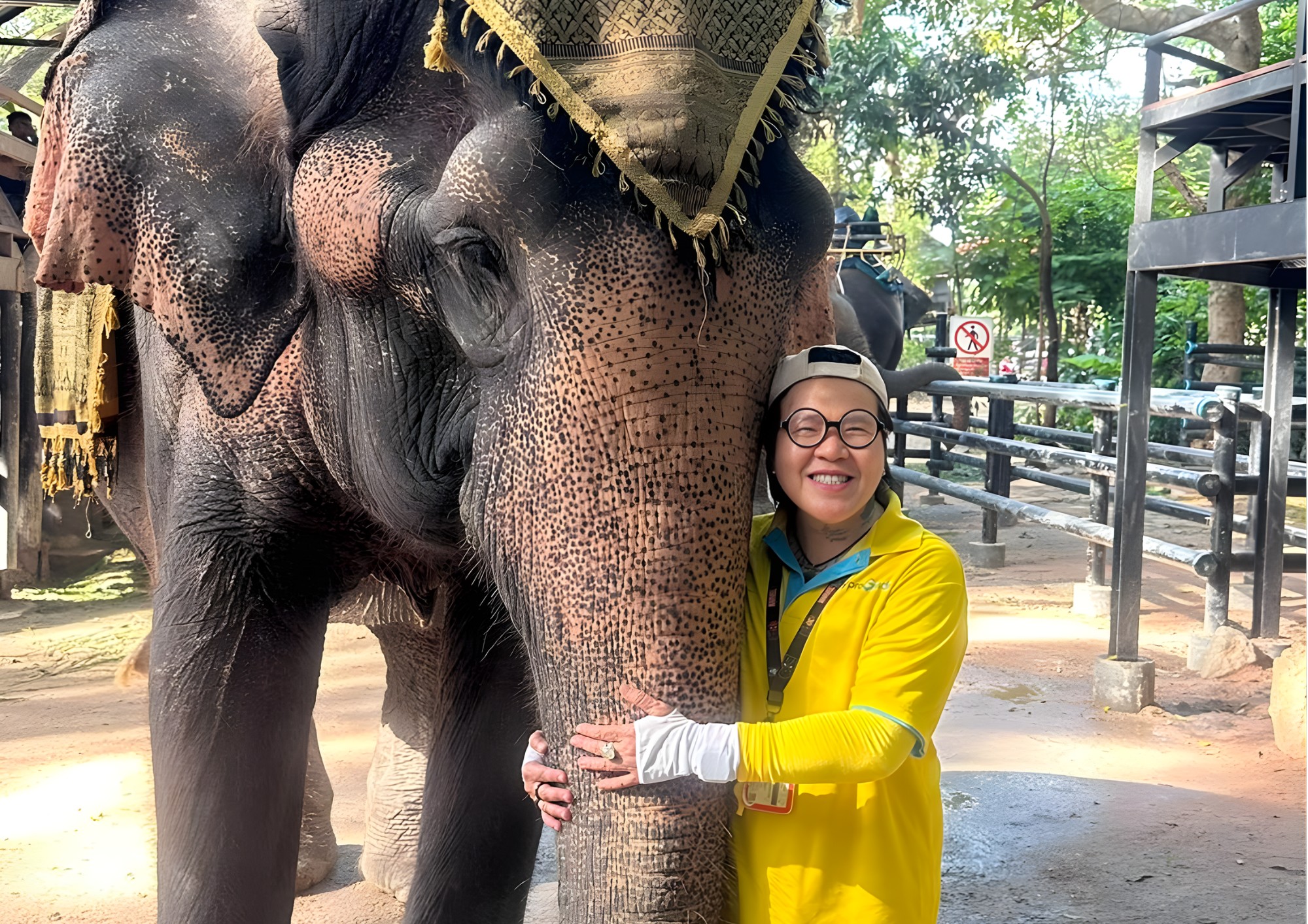 雷射大佛 (Khao Chi Chan),令人驚嘆的拍照打卡點 雷射大佛 (Khao Chi Chan),令人驚嘆的拍照打卡點