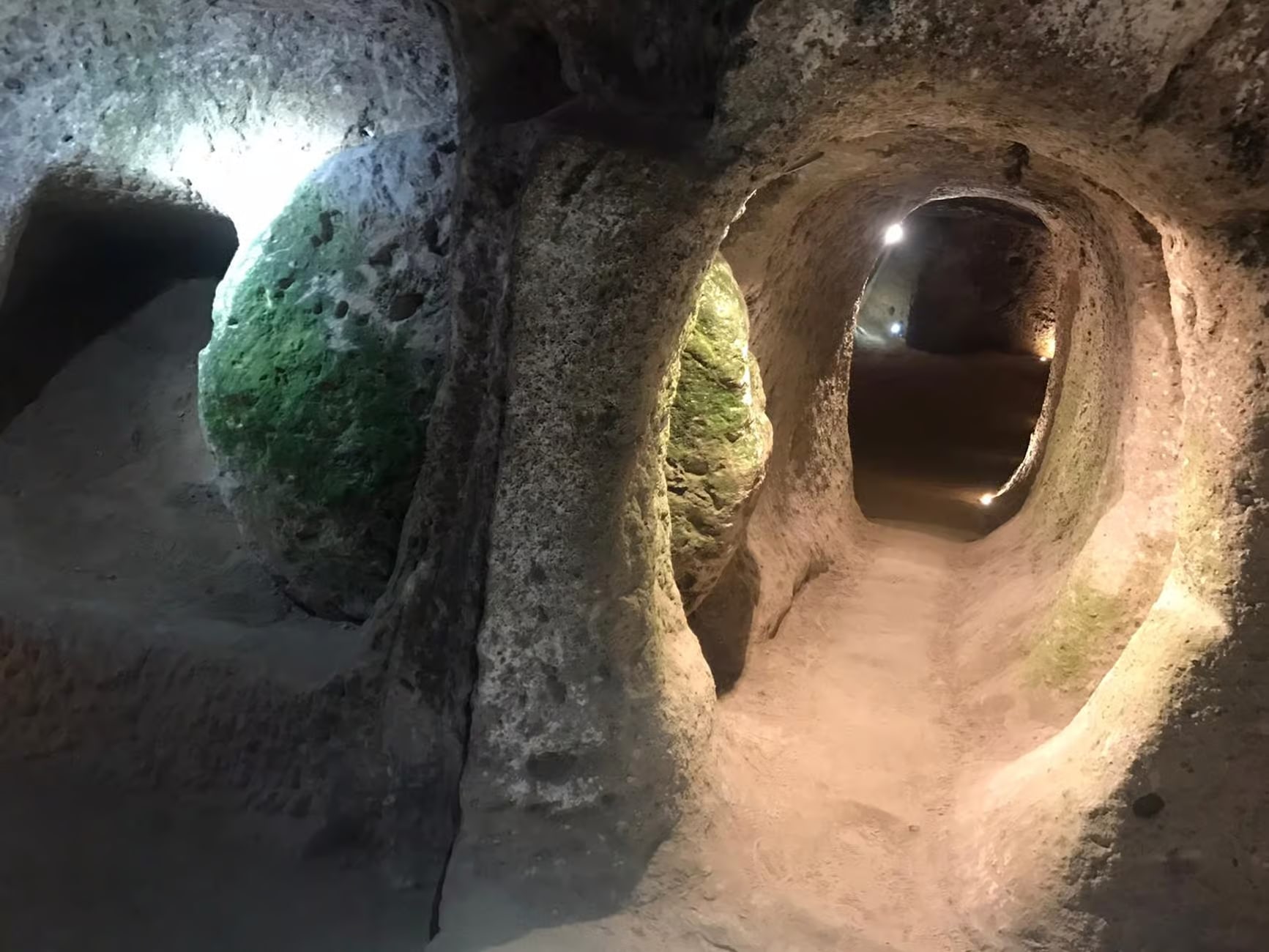 Mochiron Tour Full Day Cappadocia with Japanese Guide 