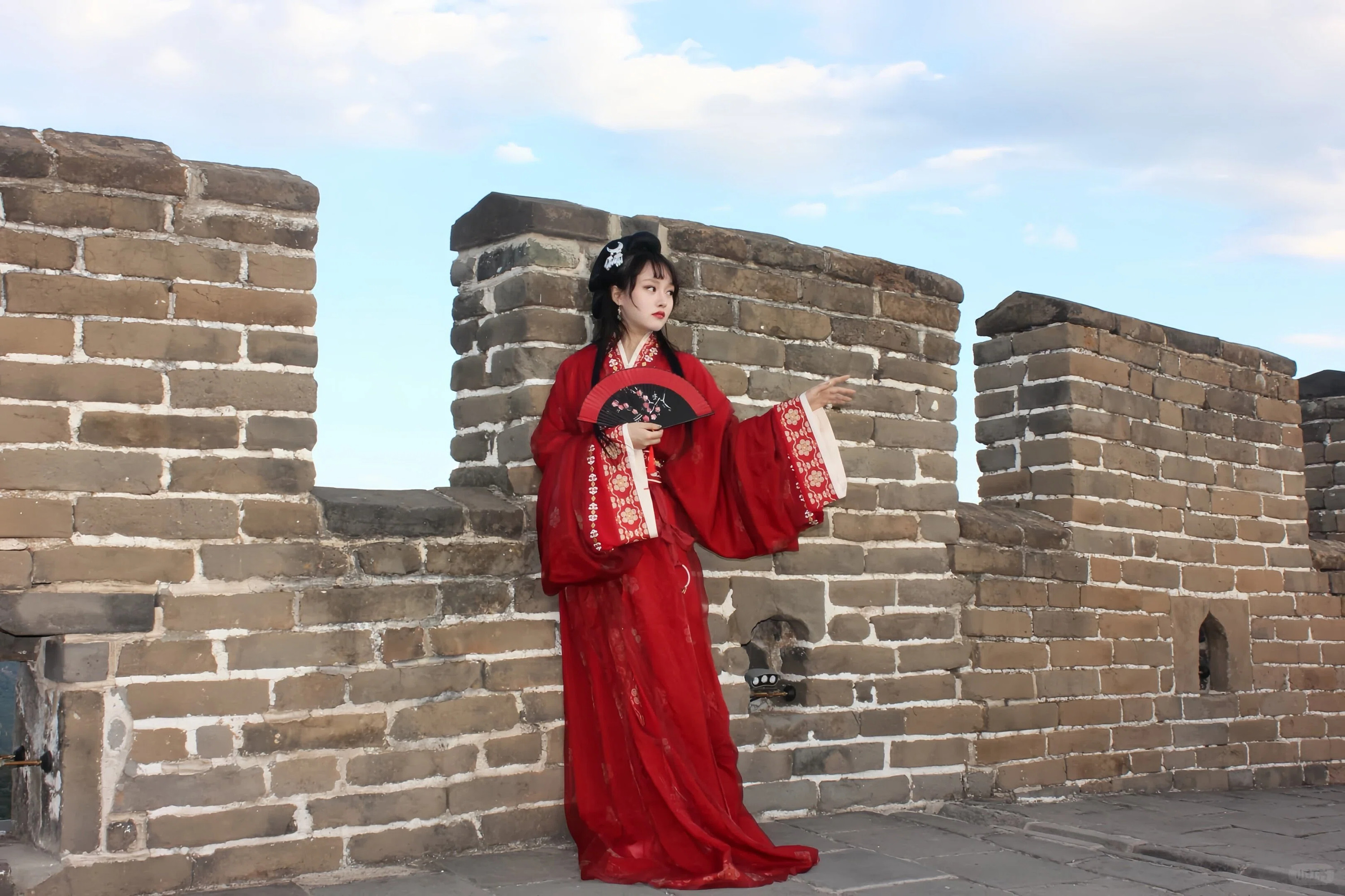 Beijing Mutianyu Great Wall Hanfu Rental & Travel Photography