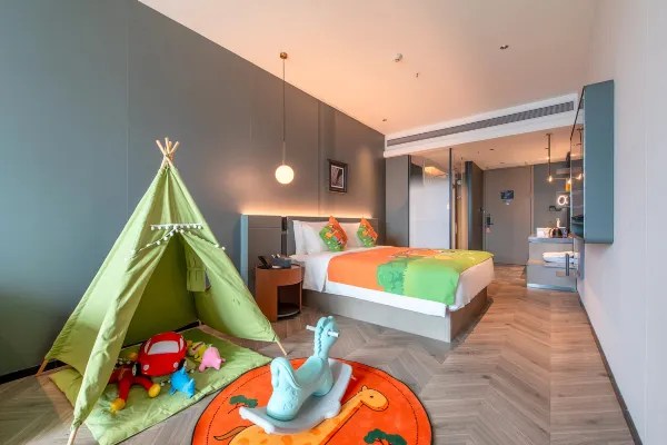 Hotel room interior environment display map