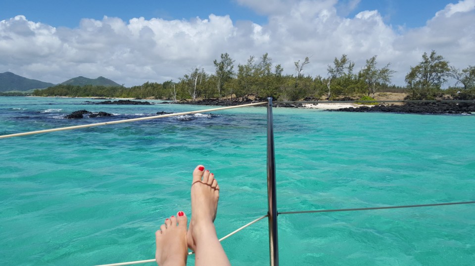 Ile Aux Cerfs Catamaran Cruise with Lunch, Unlimited Drink &Transfer