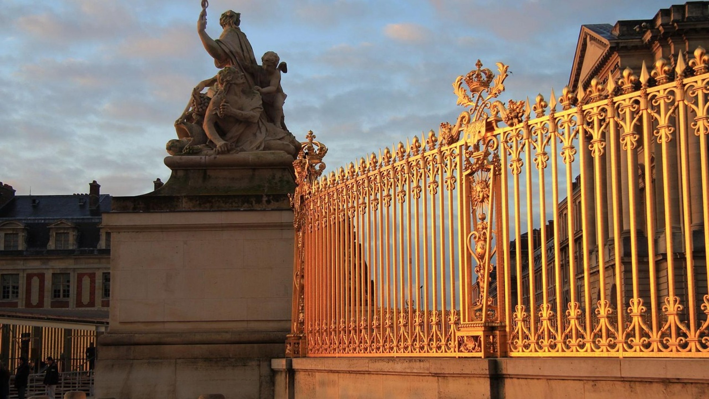 Versailles Tour from Paris