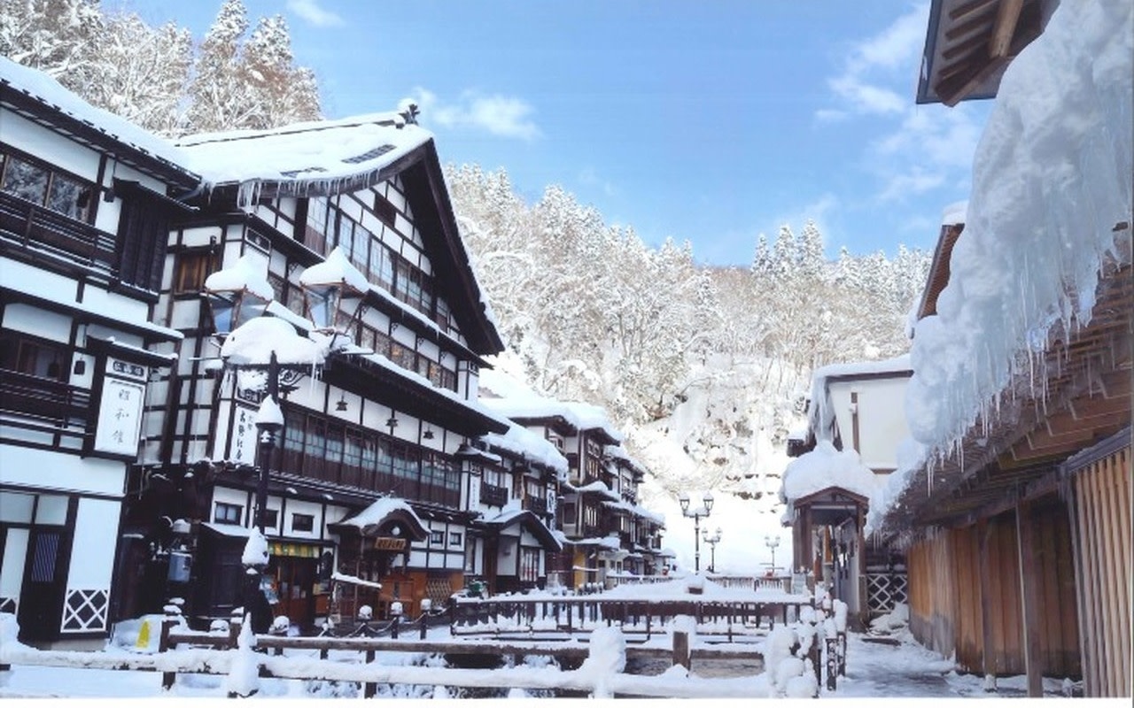 Tokyo Zao Snow Monster & Ginzan Onsen 2-Day Winter Tour