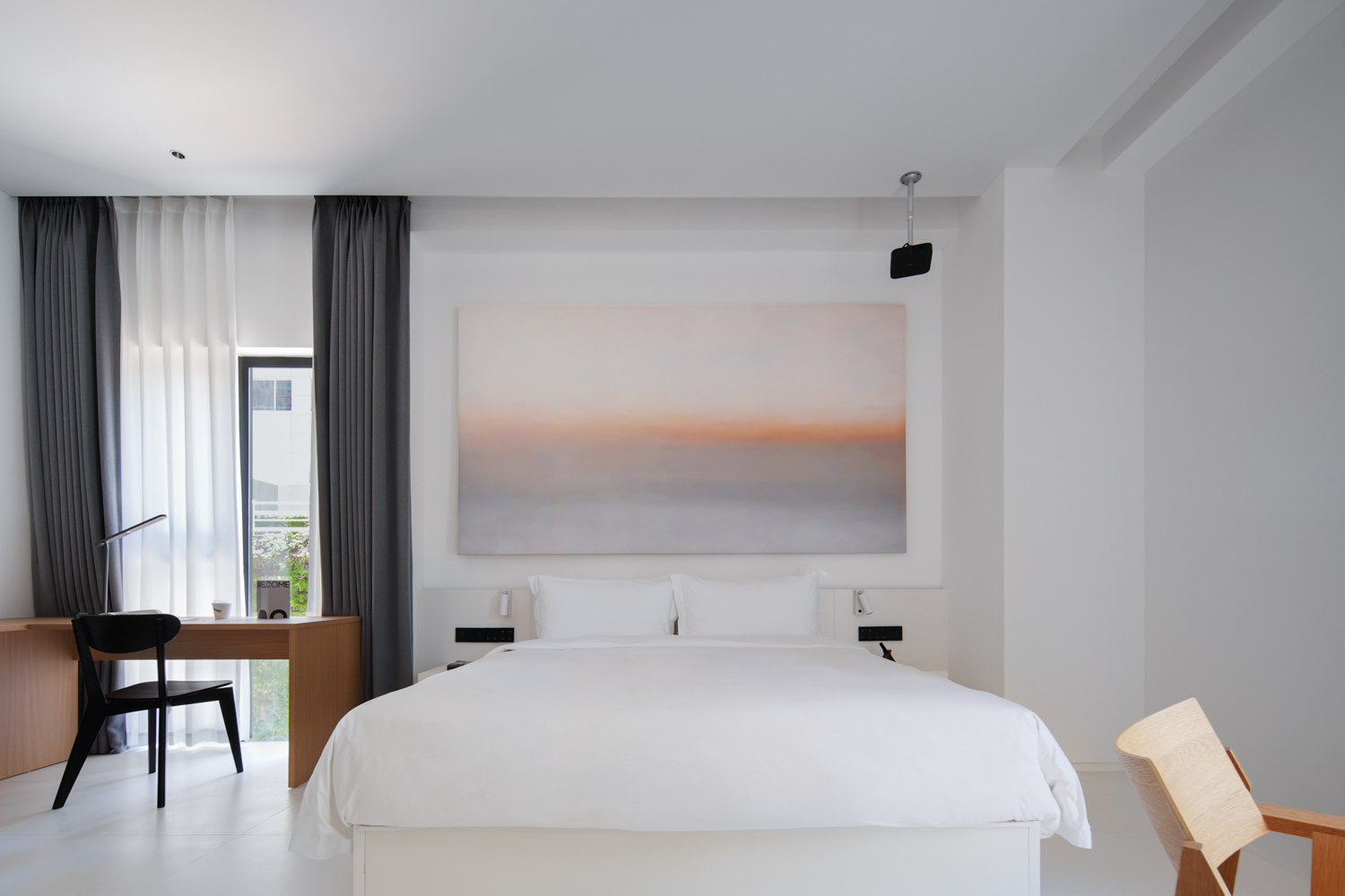 Bathtub King Room