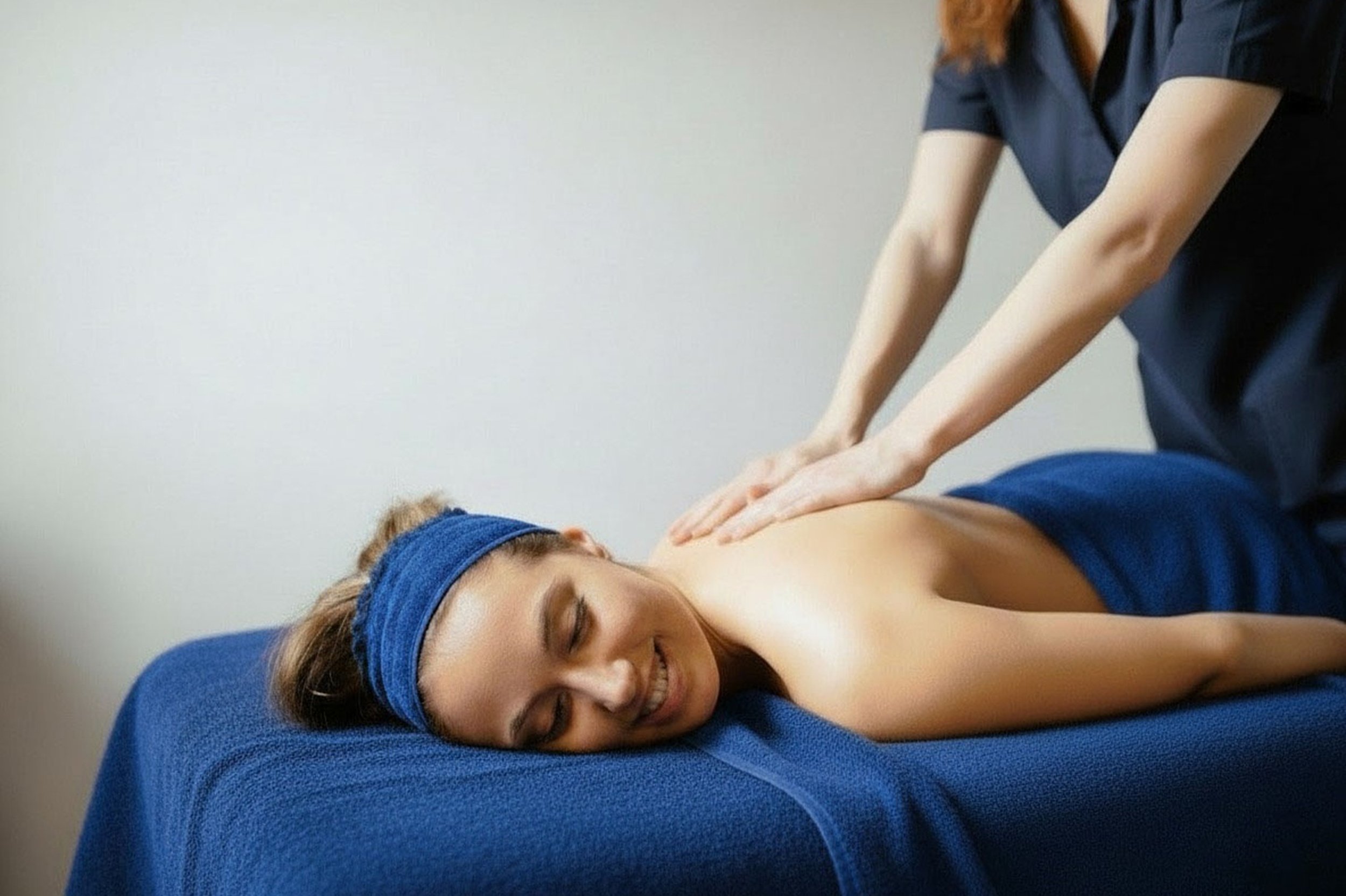 Experience ultimate relaxation through Hawaiian Lomi Lomi massage followed by revitalizing Vichy shower