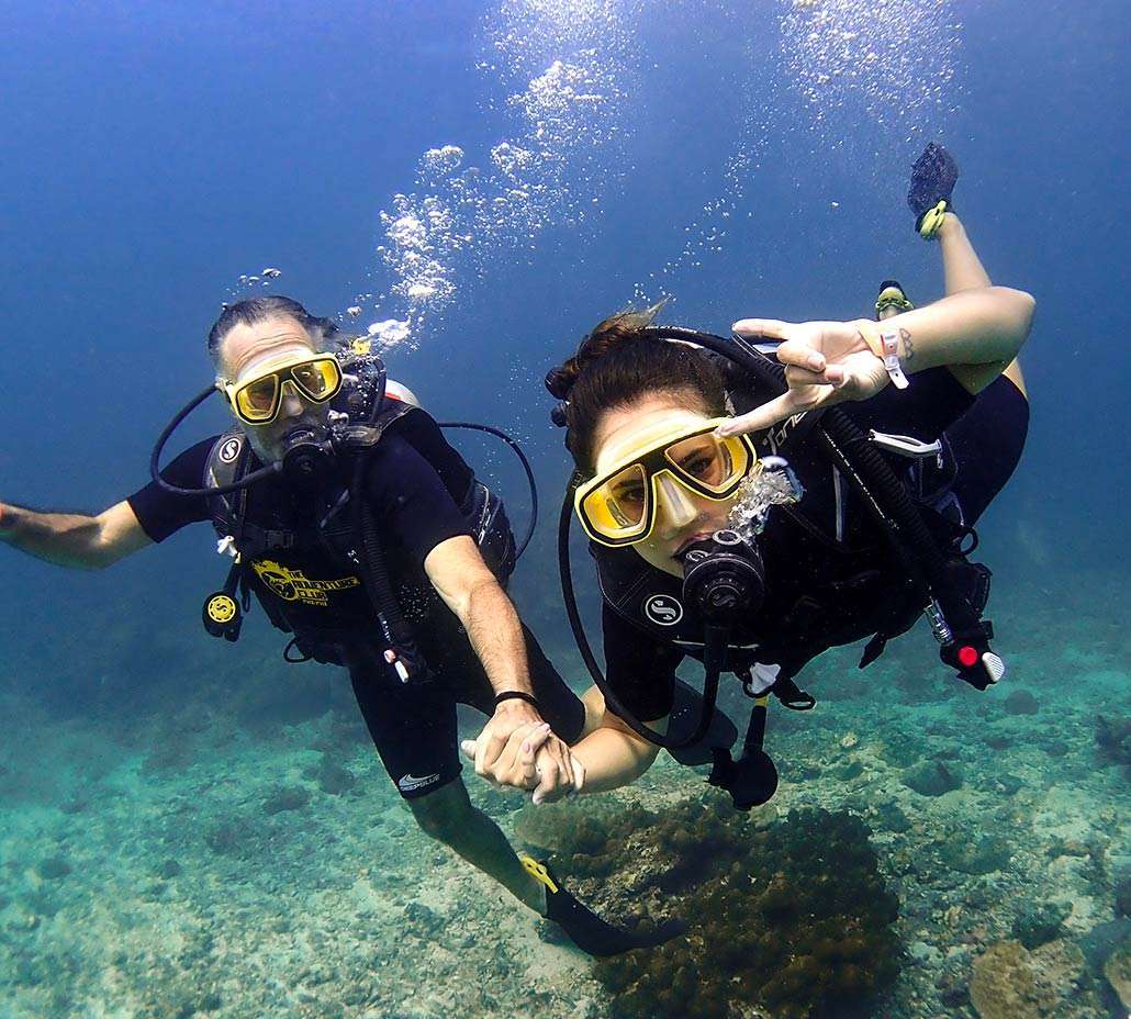 PADI Discover Scuba Diving in Phi Phi Island with PADI 5 Star IDC