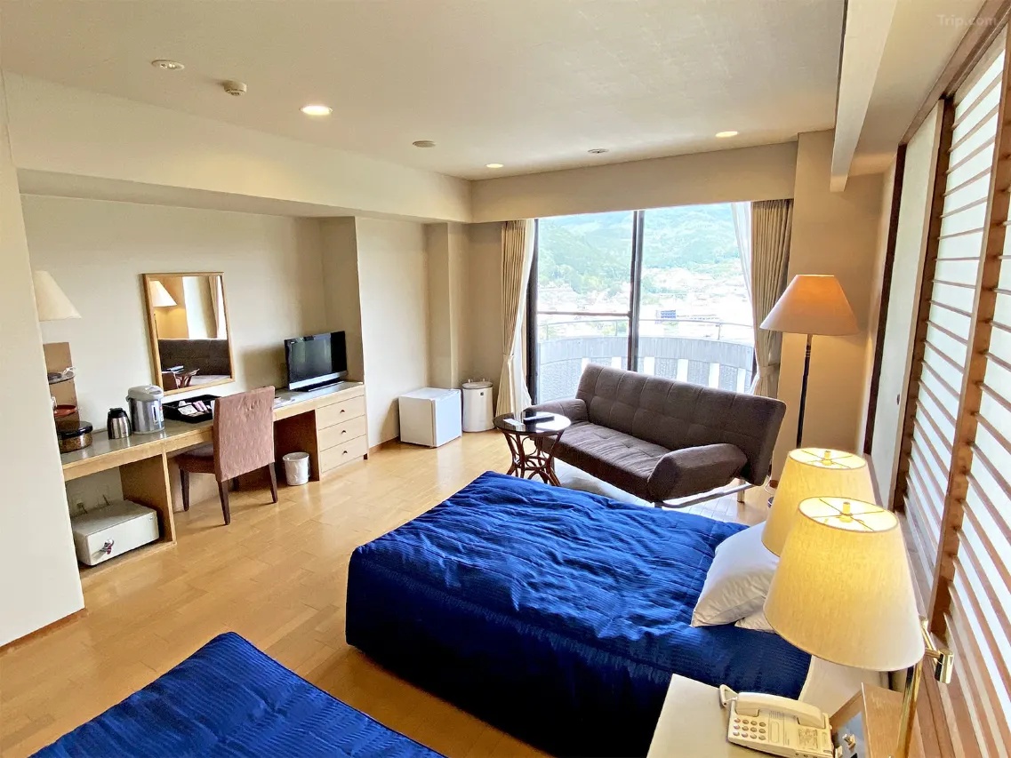 溫泉旅館住宿，放鬆身心，體驗正宗日式溫泉文化