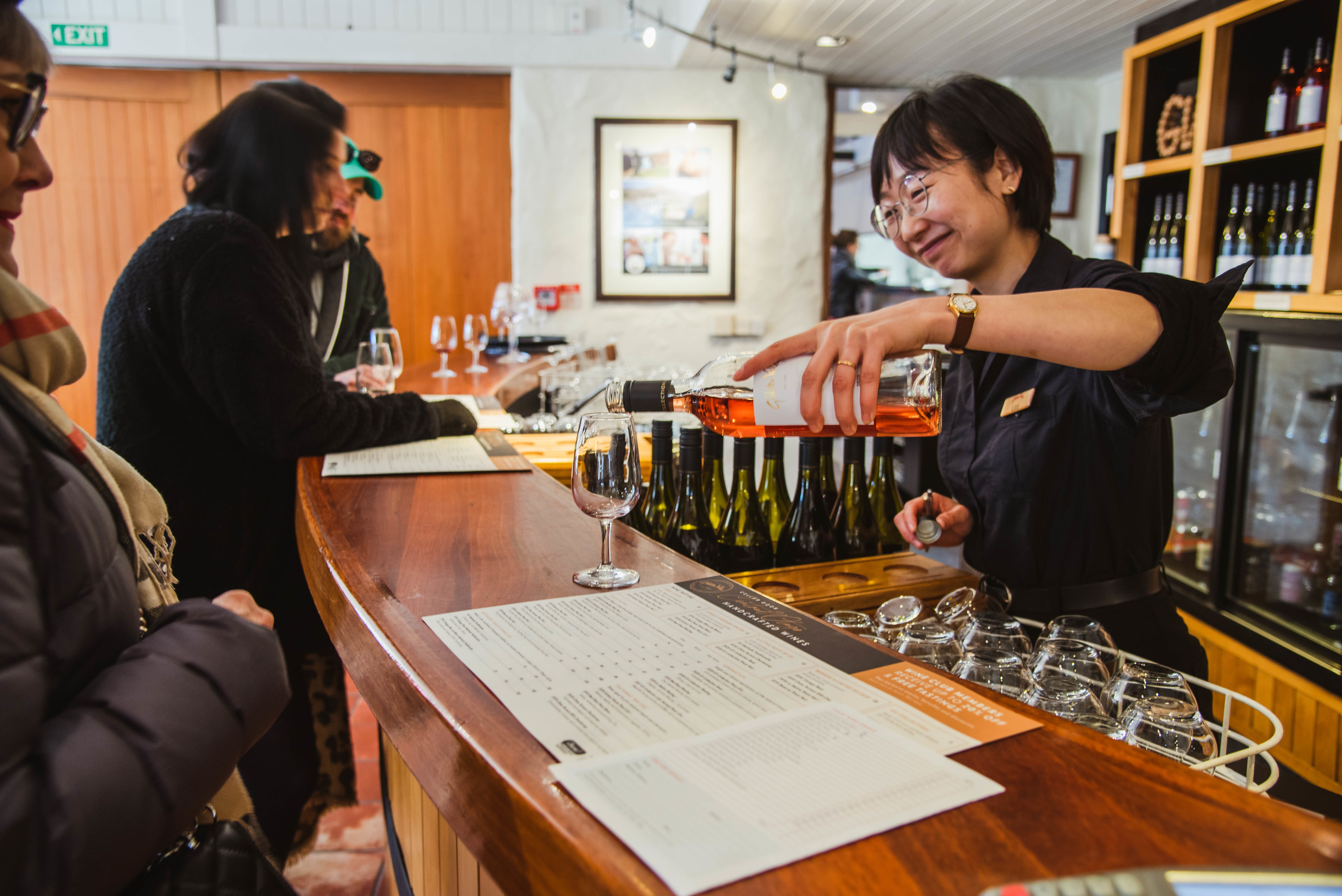 Queenstown Wine Tasting Tour – 4 Wineries, 18 Tastings