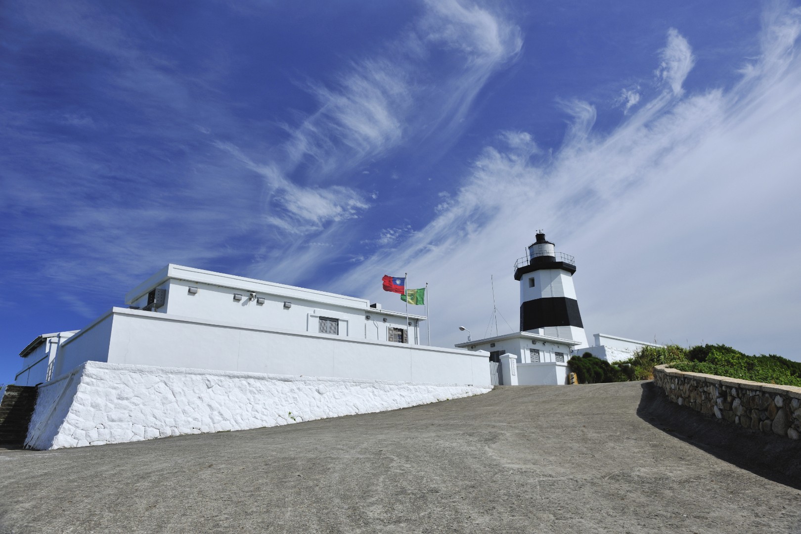 New Taipei｜North Coast One Day Tour｜Fuguijiao Lighthouse & Laomei Greenstone Trough & Yehliu Geopark