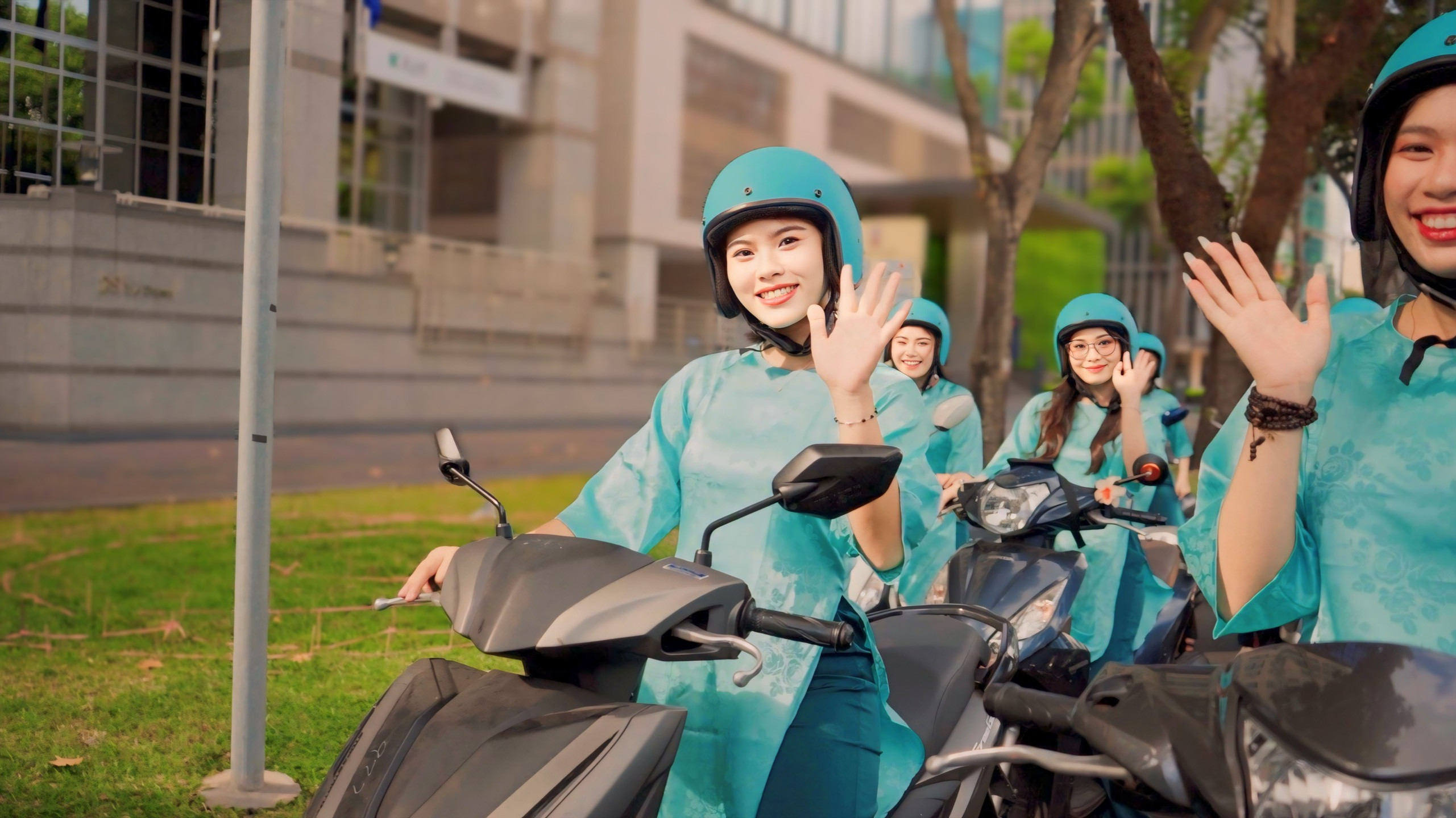 Michelin-Rated Food Tour By Scooter In Ho Chi Minh City