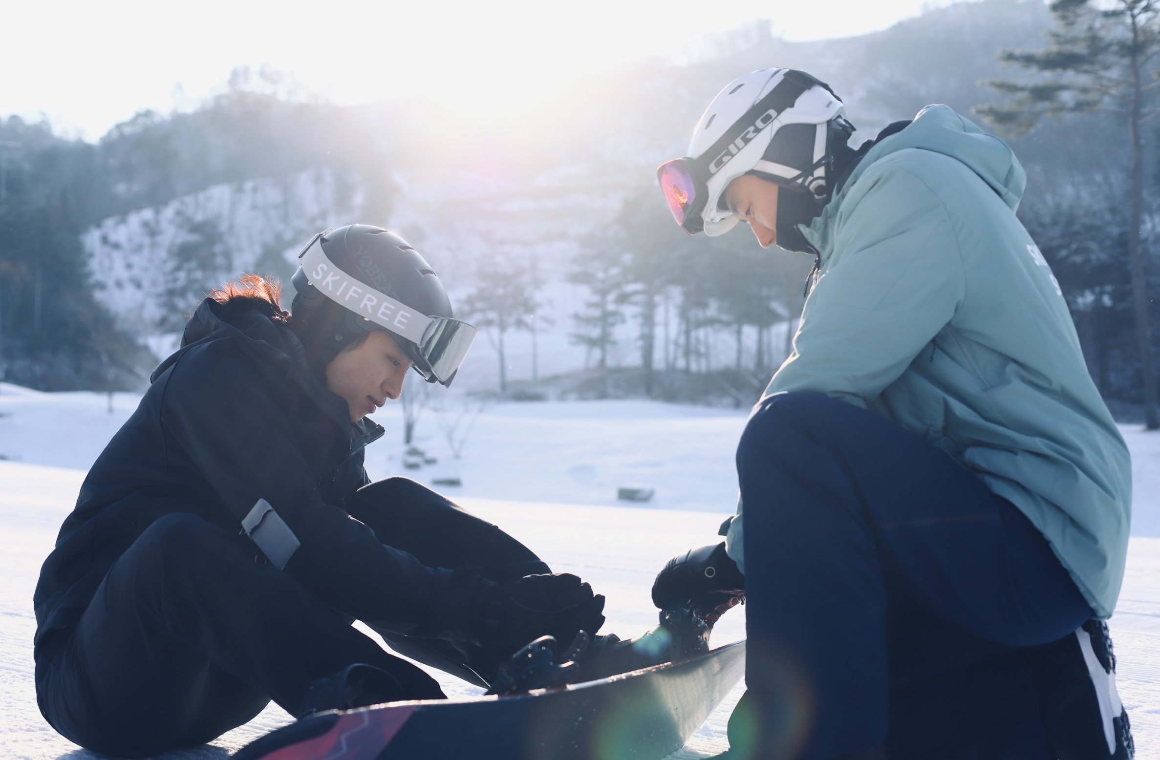 在Oak Valley滑雪學校專業教練的指導下，學習正確的雙板滑雪技巧