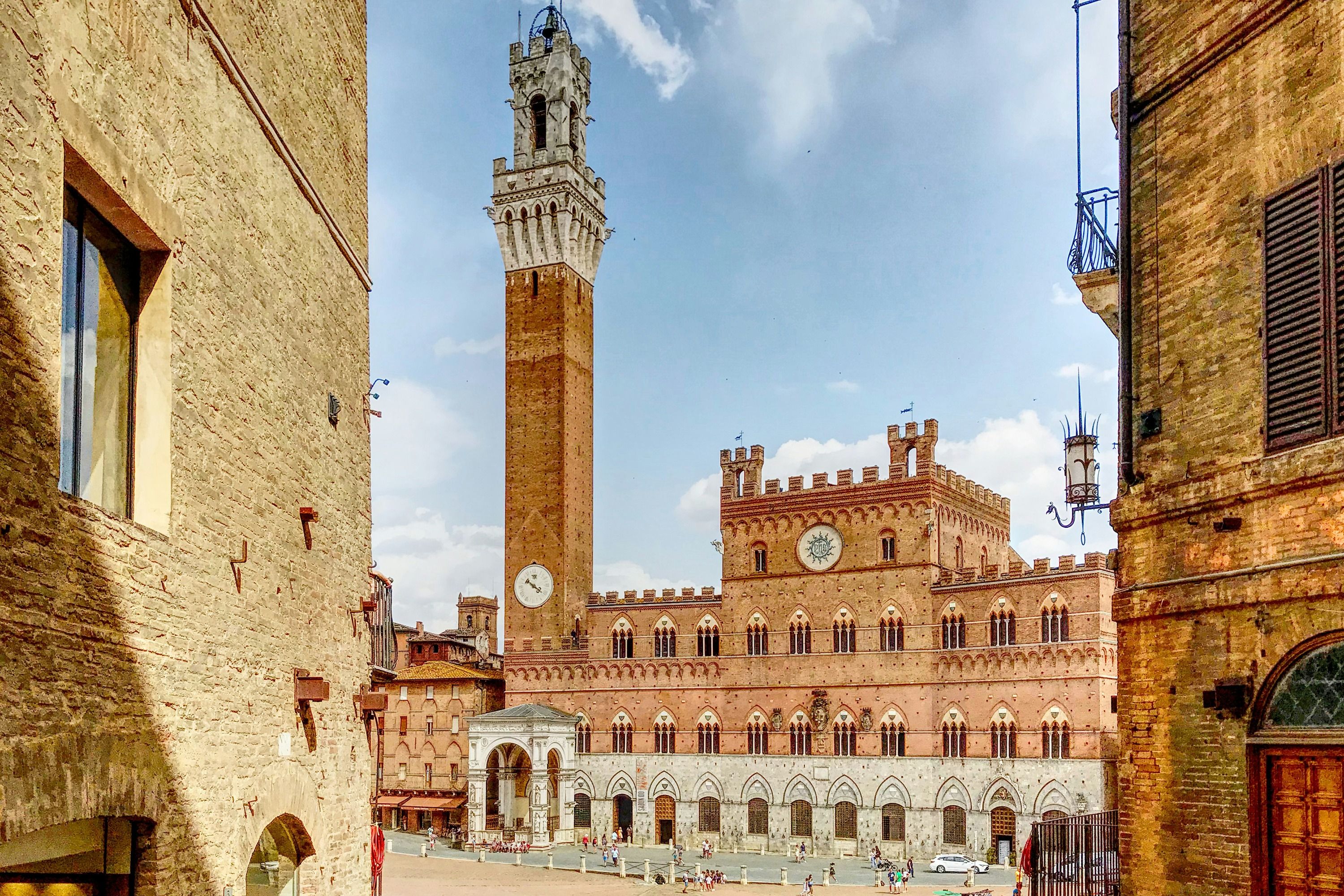 San Gimignano, Siena &amp; Chianti Day Trip with Lunch and Wine Tasting
