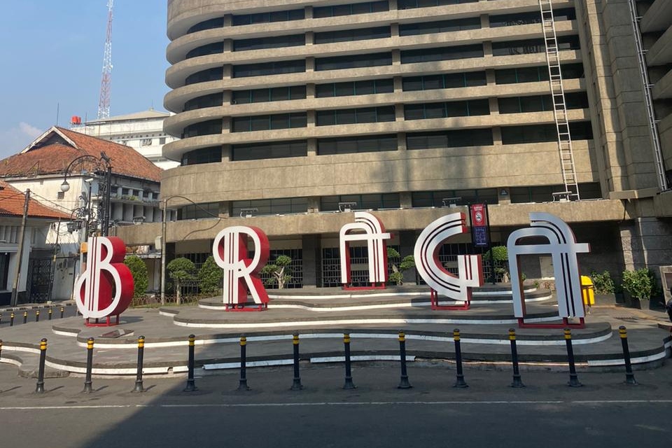 萬隆購物美食之旅