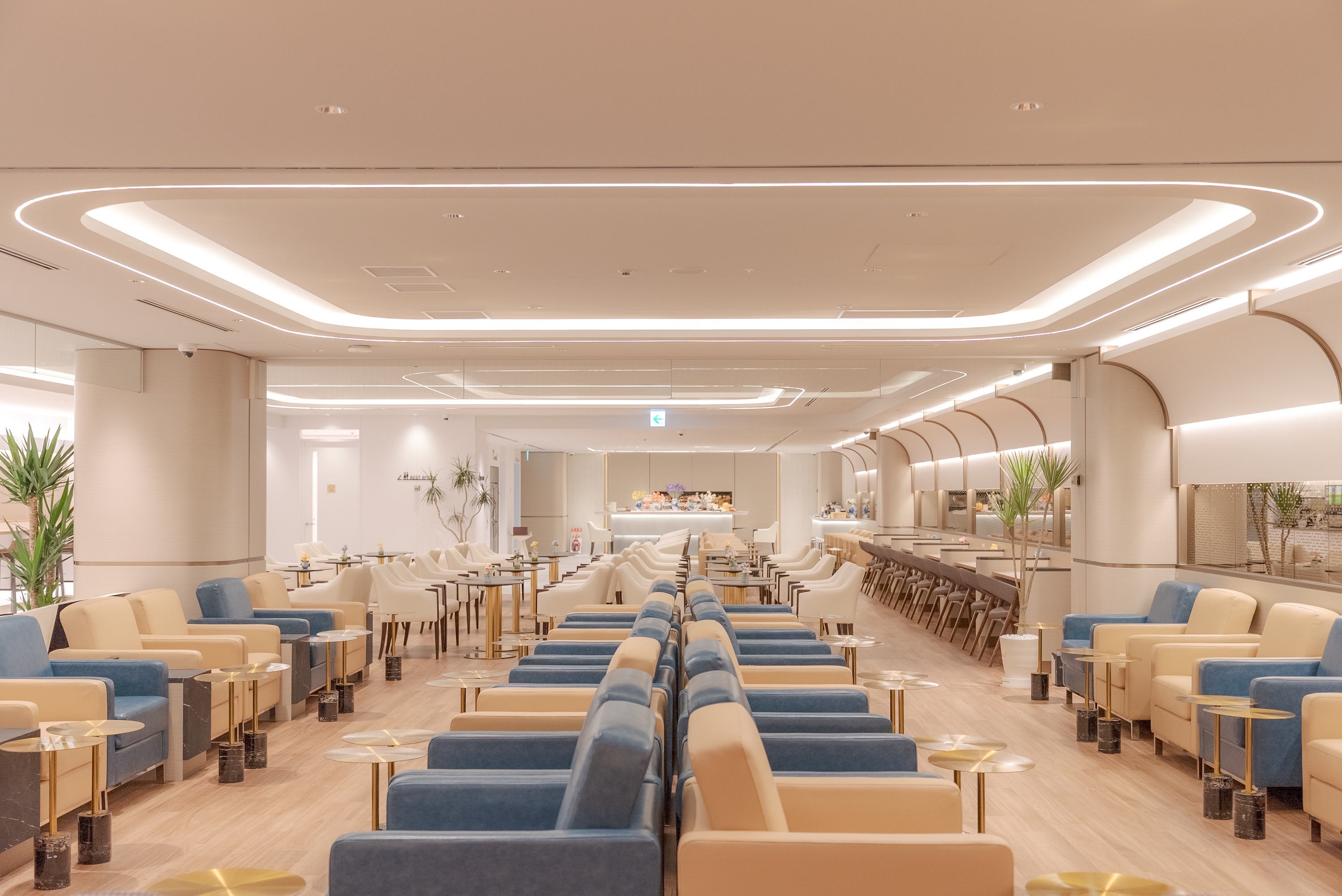 The Coral Finest Business Class Lounge (UGUISU)