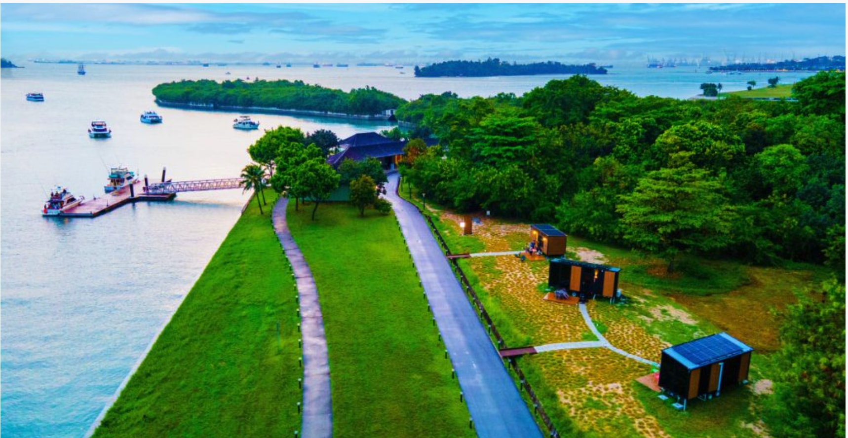 聖淘沙灣碼頭（Sentosa Cove Jetty）- 拉撒路島（Lazarus Island）渡輪服務（YachtCruiseSG提供）