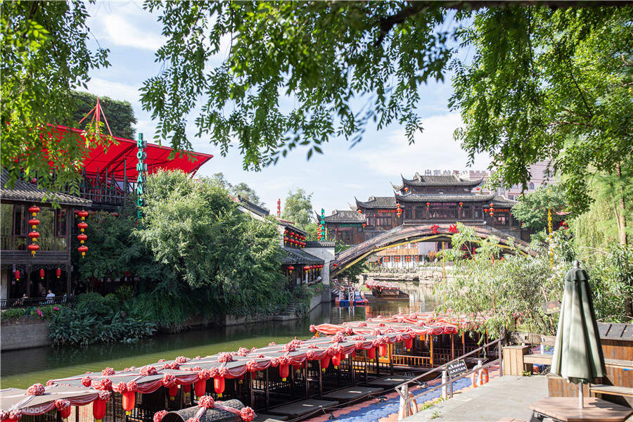 Shanghai + Hangzhou + Suzhou + Wuzhen 5 days 4 nights group tour
