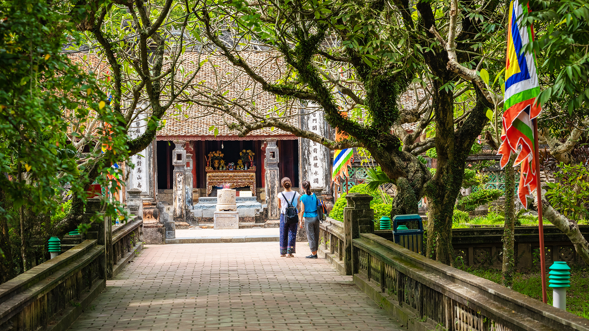 寧平一日遊：華閭 & 長安 & 三谷 & 杭穆阿（河內出發）