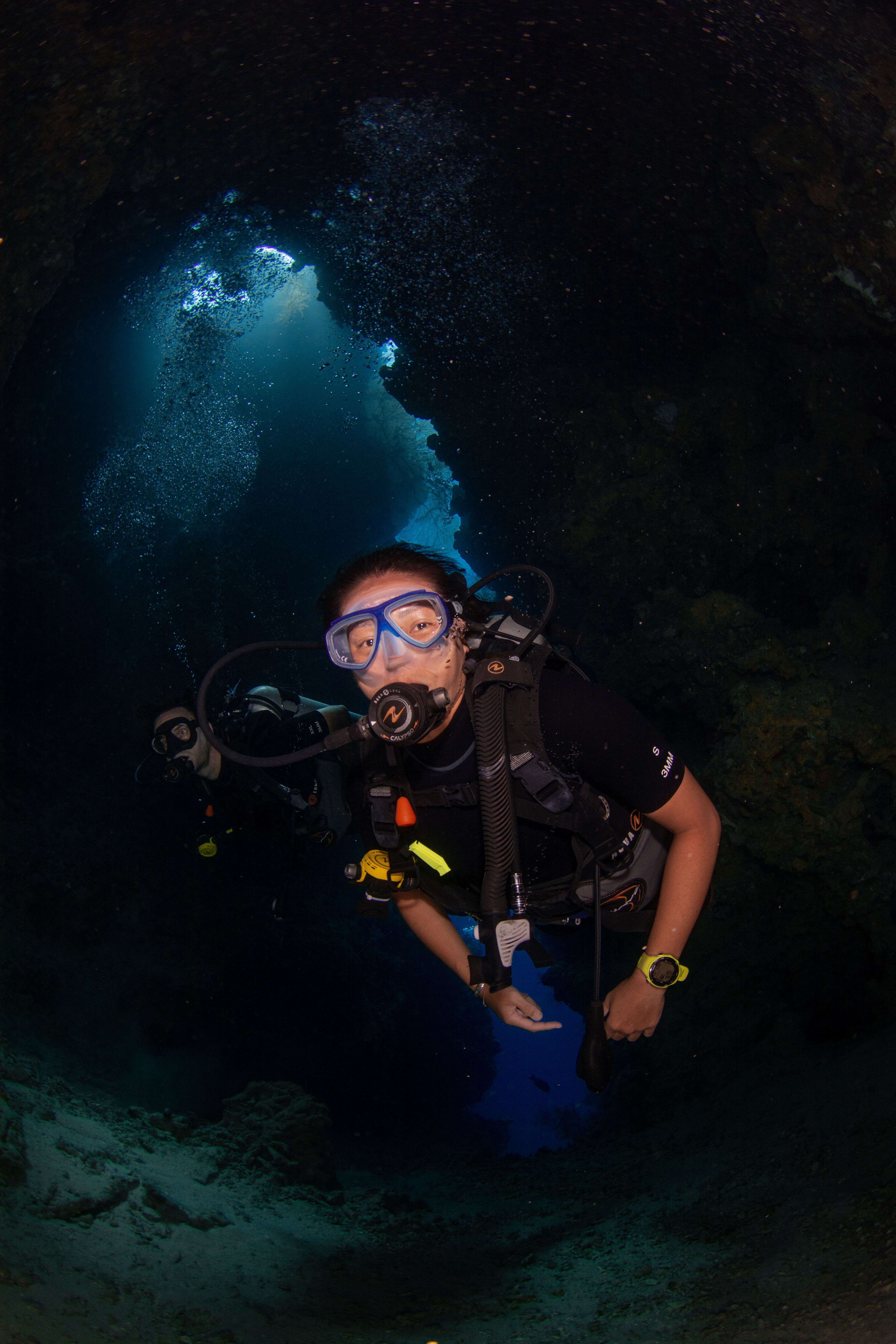 峇里島 PADI 潛水中心進階開放水域潛水員課程