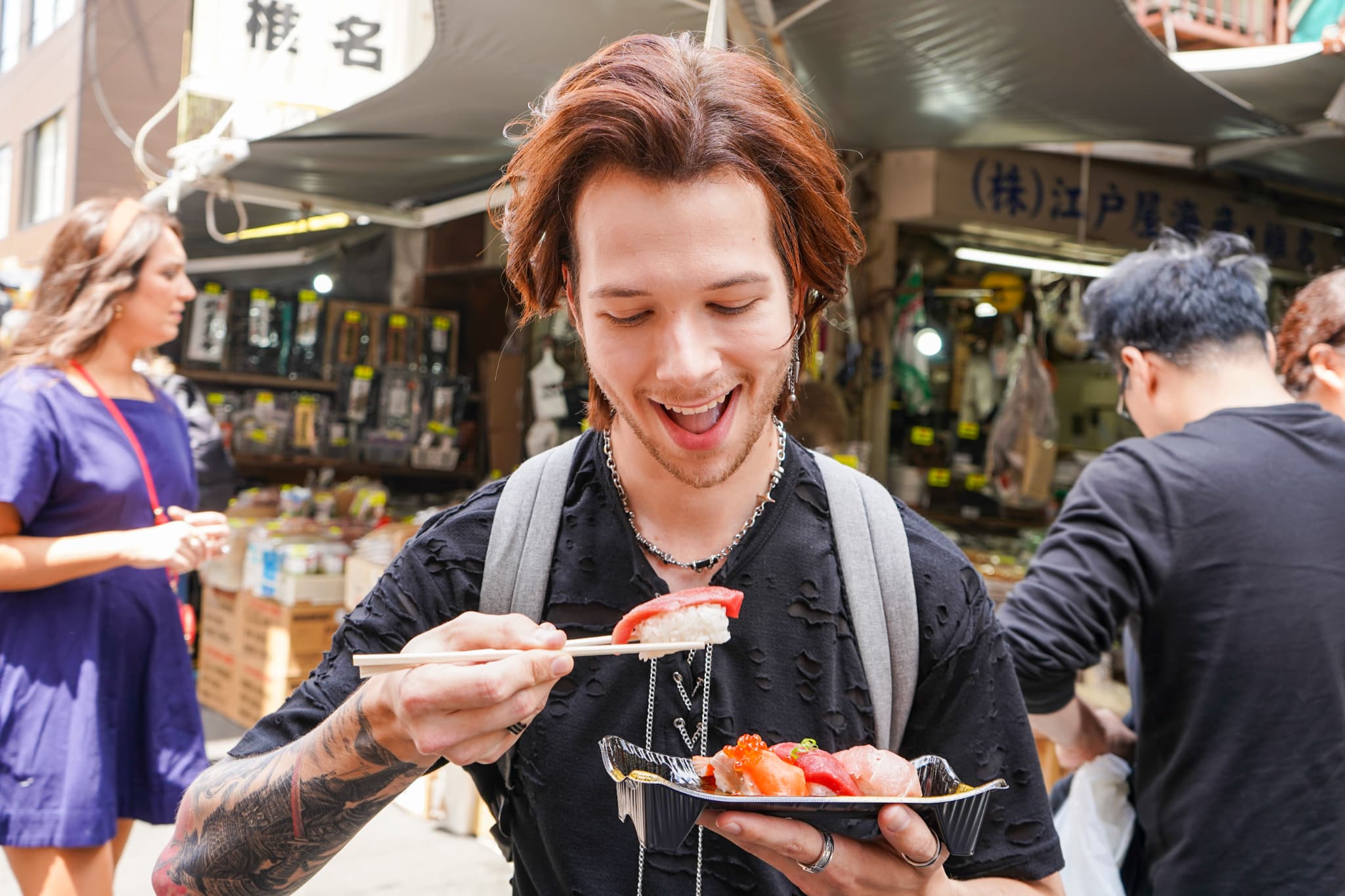 Tsukiji Market Fresh and Seasonal Japanese Delicacies Tour