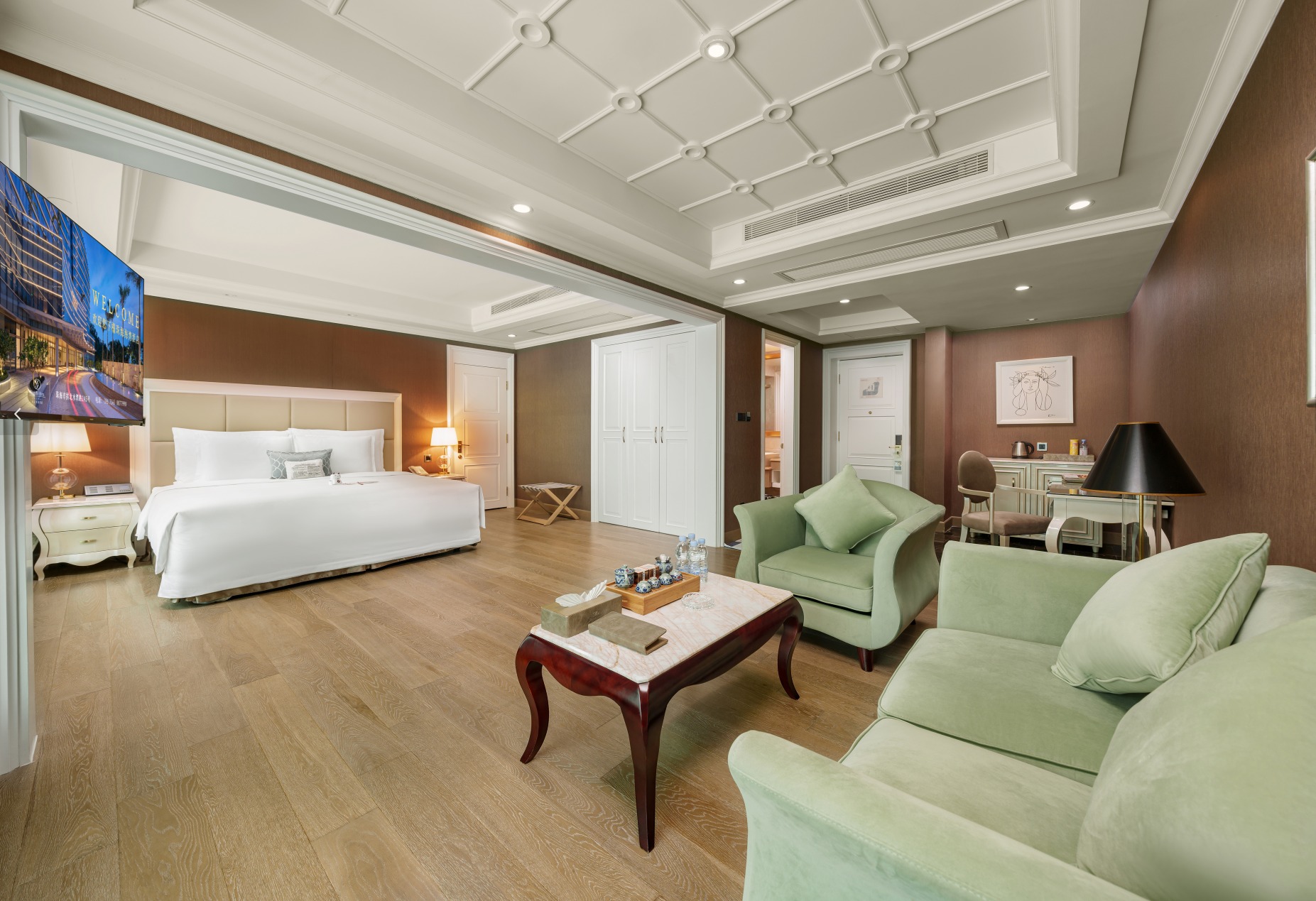 VIP Building - Luxury Sea View Room