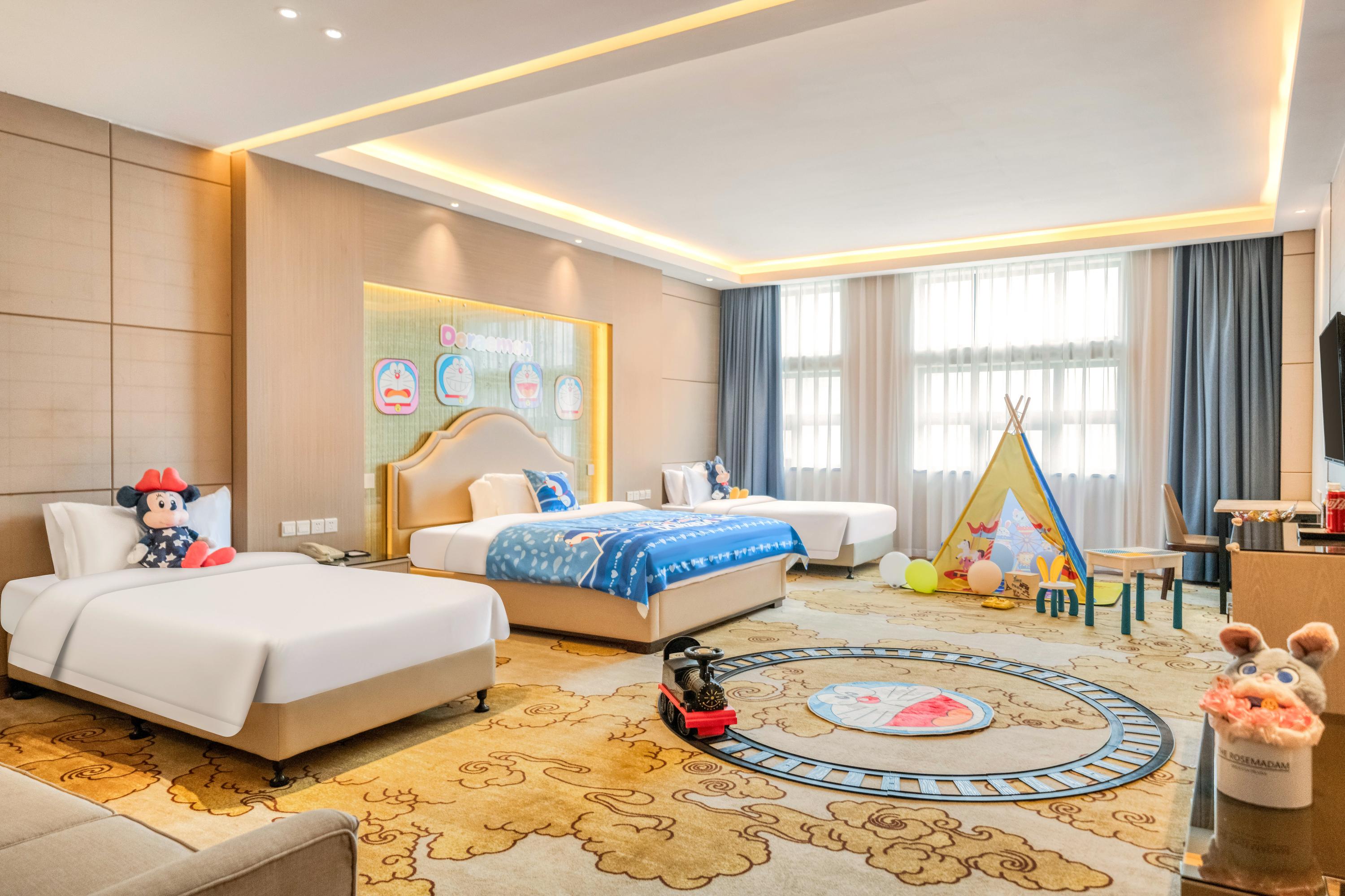 Administrative family quad room reference picture (subject to actual arrangement)