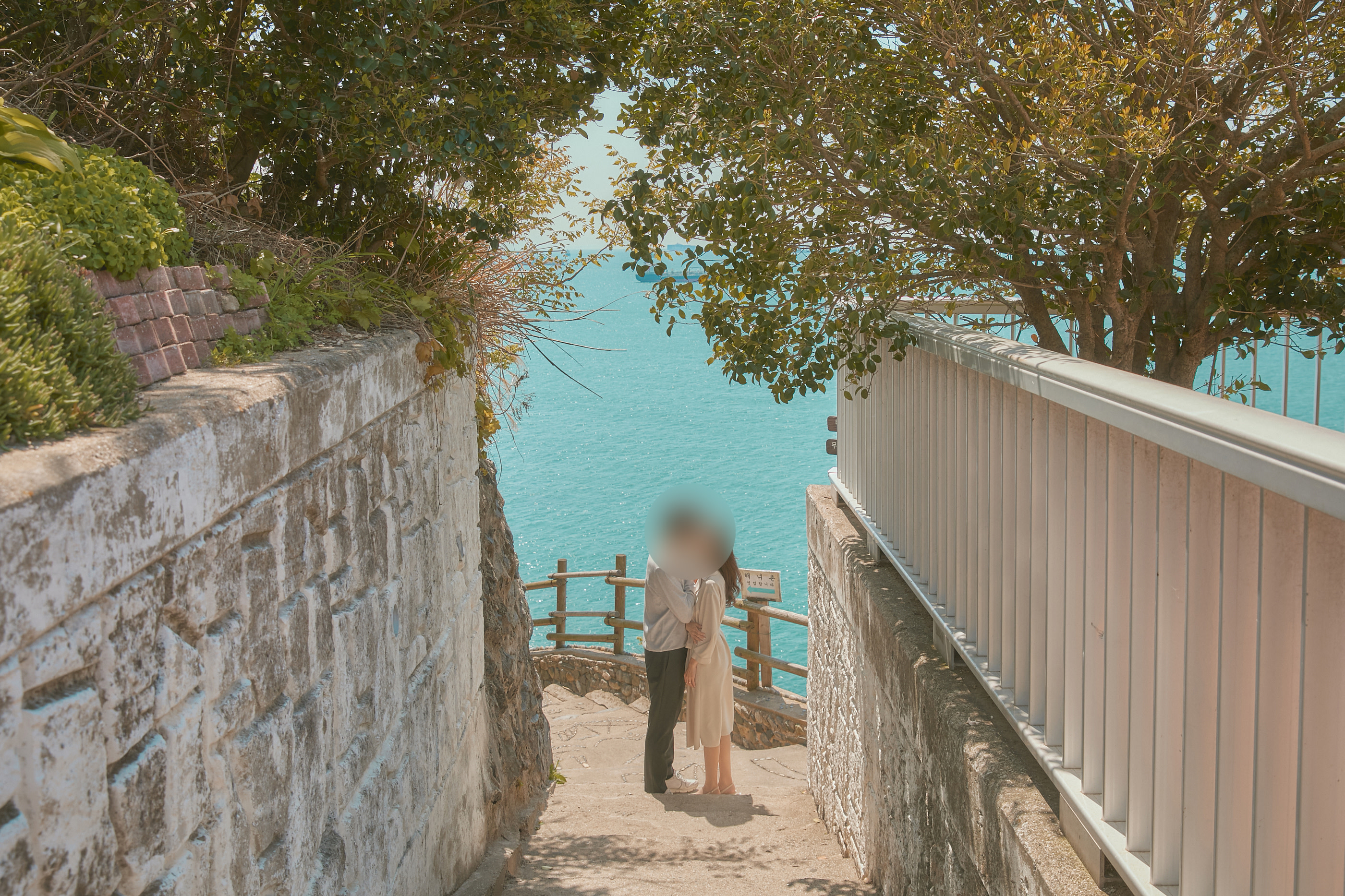 Busan Yeongdo Huinnyeoul Village Fairytale Photo Shoot