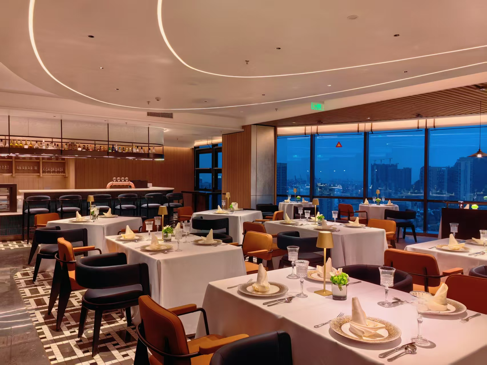 酒店餐廳環境展示圖 酒店餐廳環境展示圖