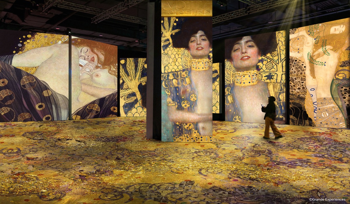 Klimt Alive Tokyo Exhibition