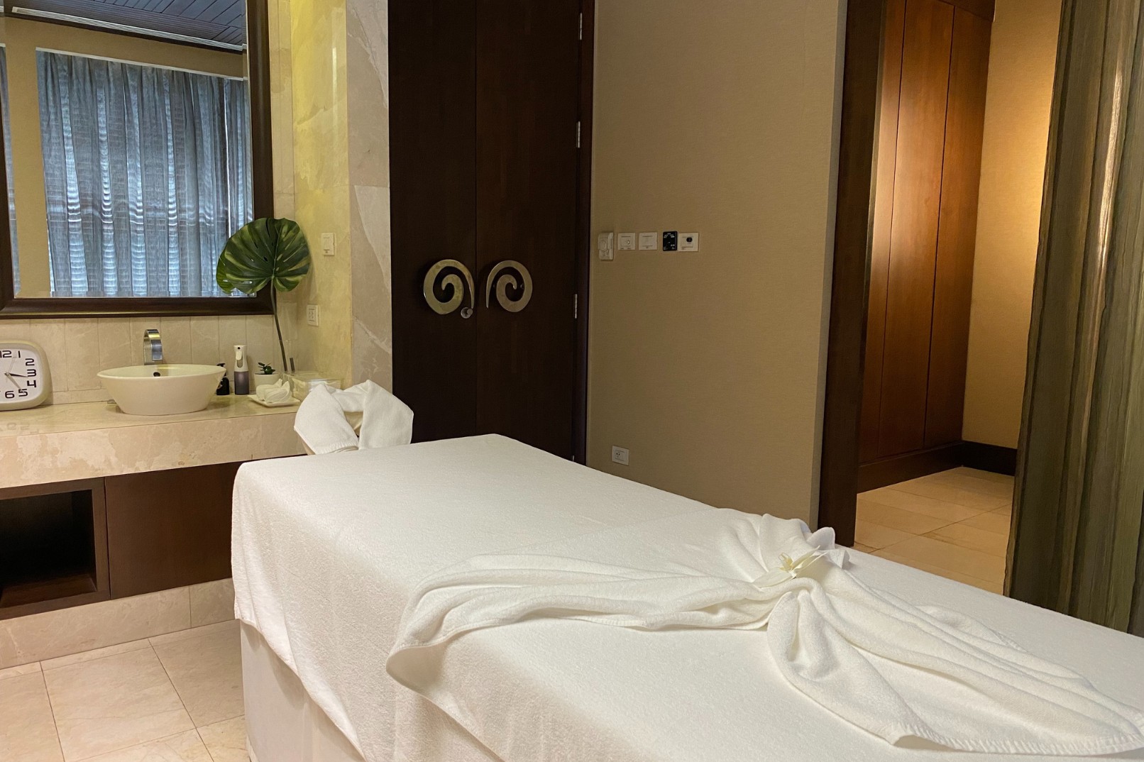 Anne Semonin Spa at Hilton Bangkok Grande Asoke Hotel 