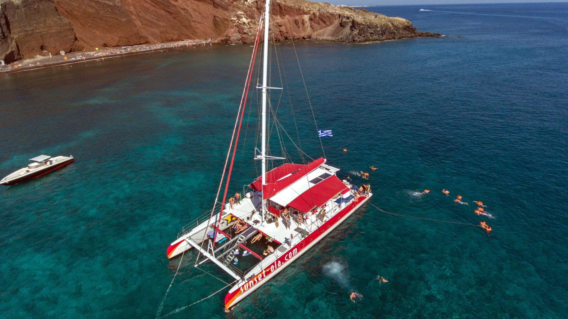 Unwind on a scenic voyage with incredible seascapes and freshly prepared dishes to enjoy