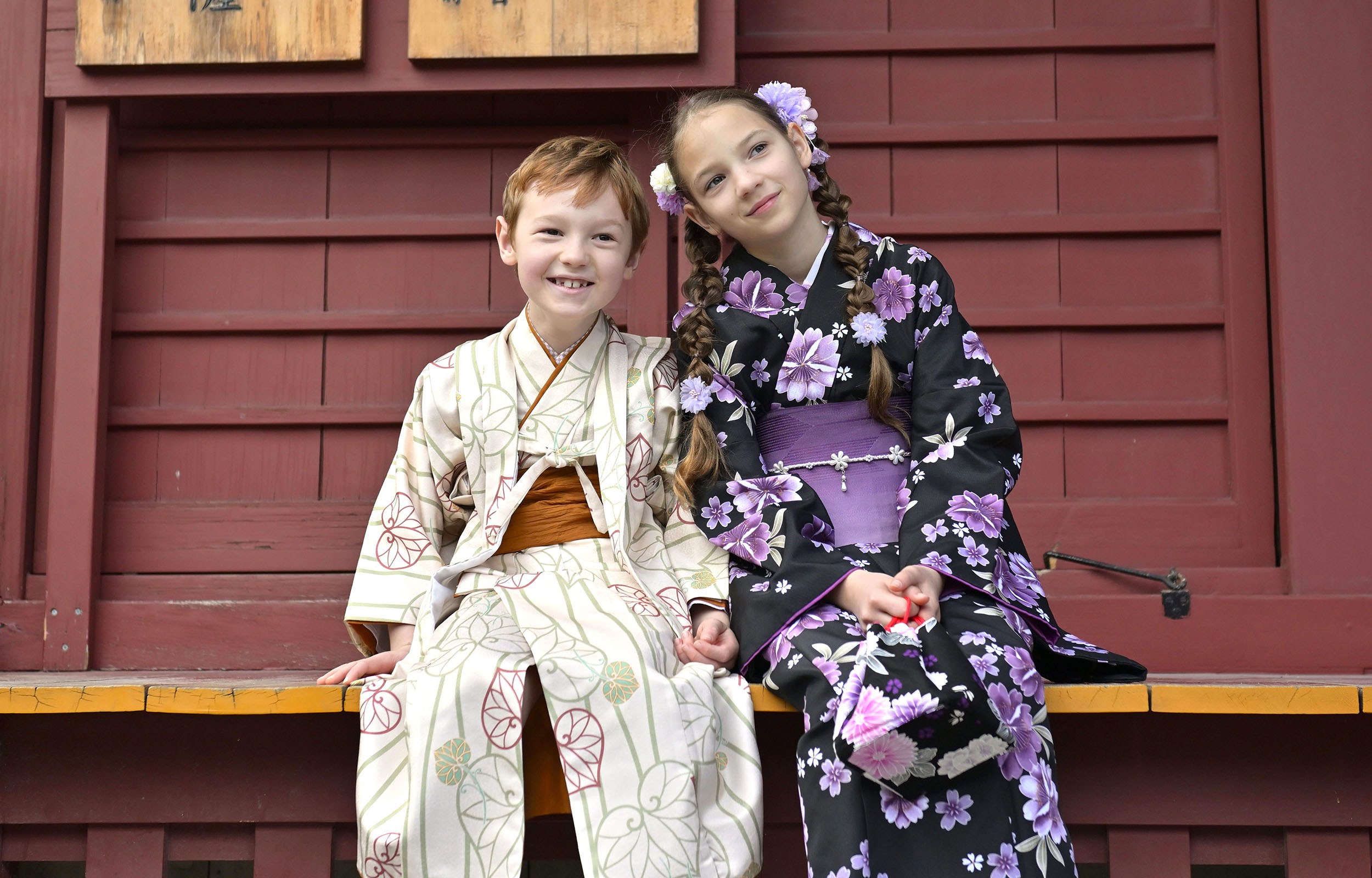 Children's kimonos are available in sizes from 80cm to 140cm.