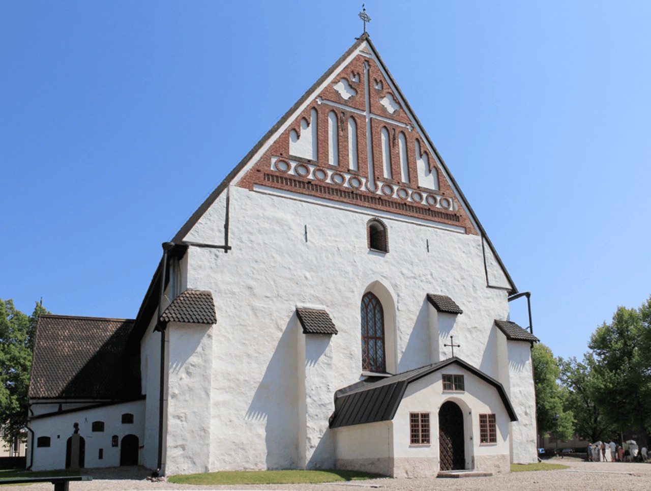 Ultimate Helsinki & Porvoo Tour– Private Car & Local Stories
