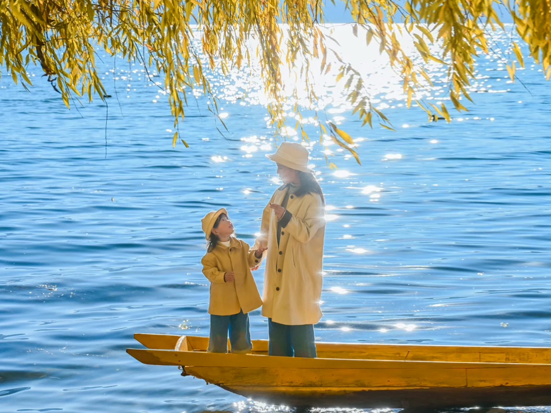 Two-day small group tour to Lugu Lake, Yunnan