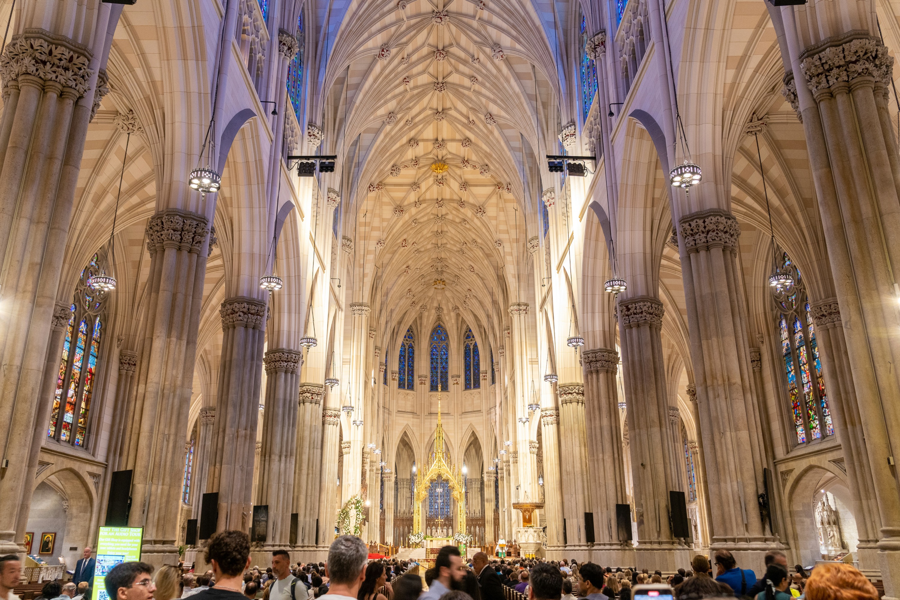 St Patrick’s Cathedral Tour & 3h Manhattan Walking Tour