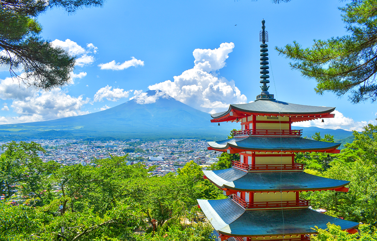 富士山探索之旅-新倉山淺間公園·天梯小鎮·忍野八海·河口湖大石公園·西湖療愈里根場一日遊