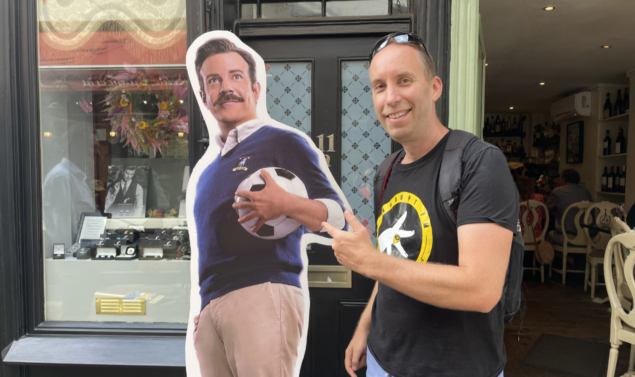 Ted Lasso guided walking tour in Richmond