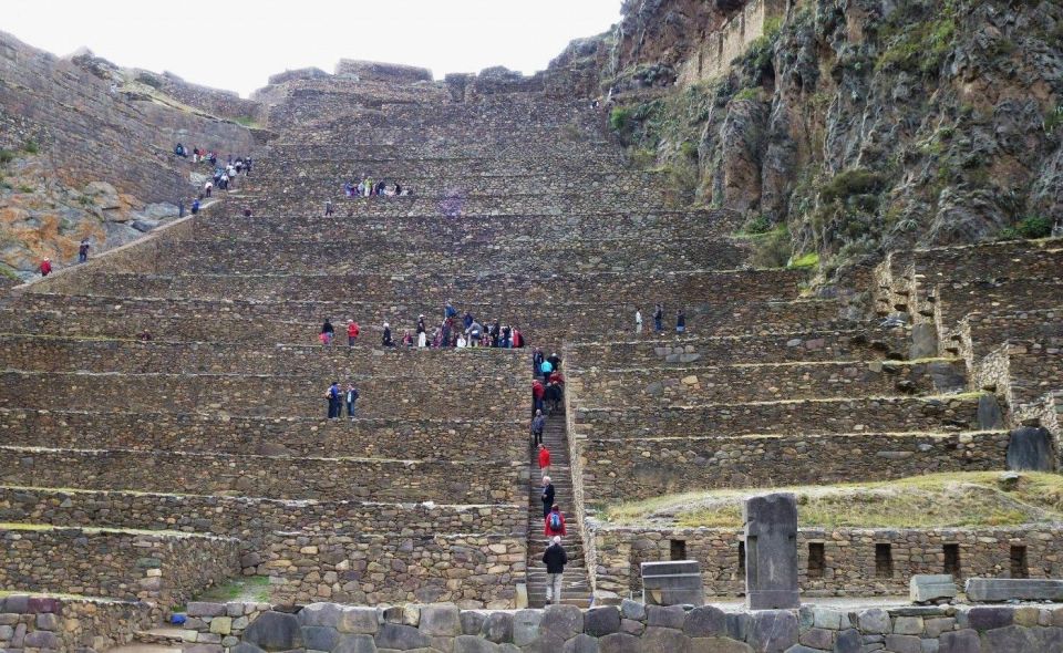 Sacred Valley 2D/1N with Machu Picchu