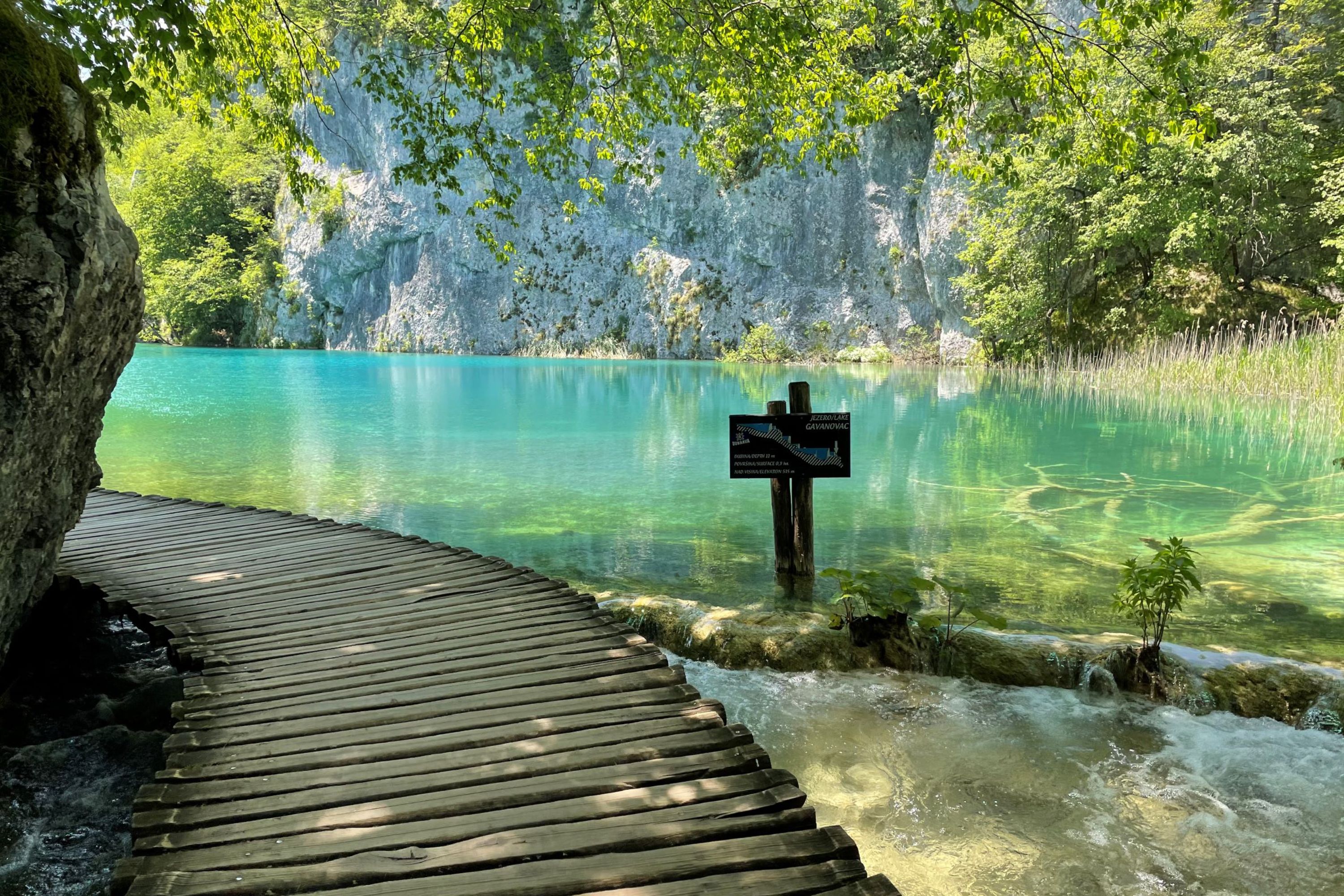 Walkways around Plitvice Lakes