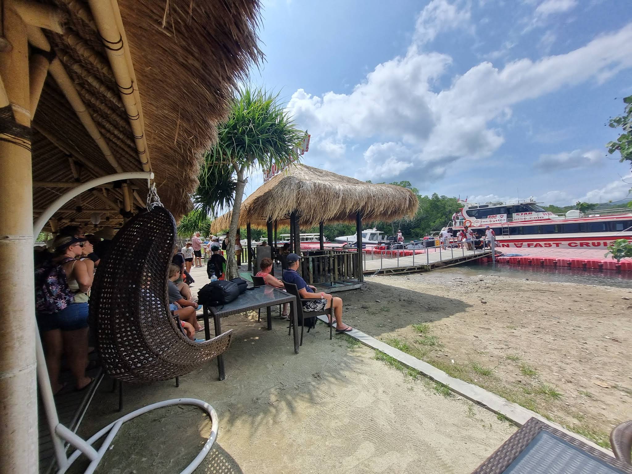 Rocky fast cruise fast boat