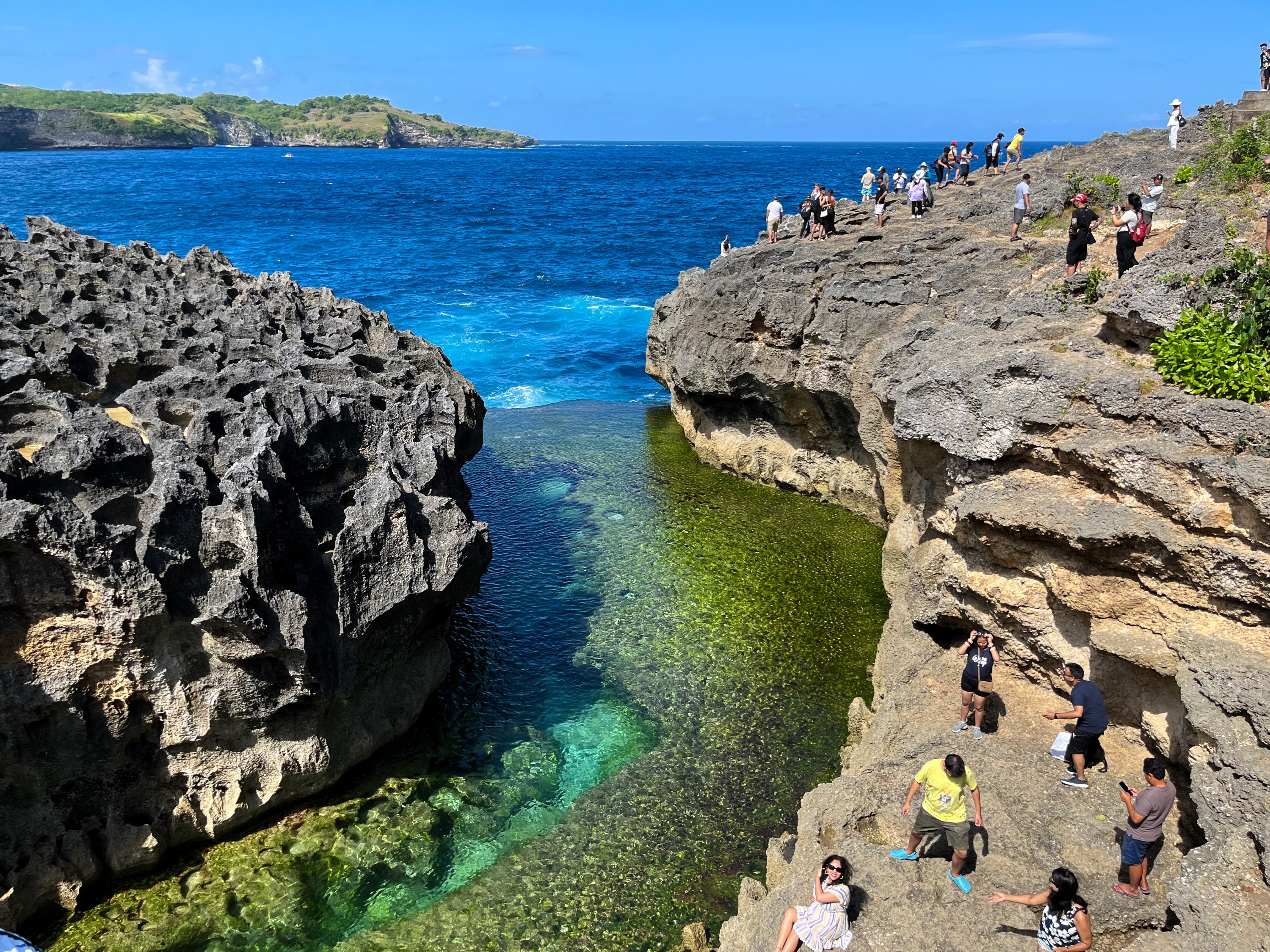 從巴厘島出發前往努沙佩尼達島一日遊