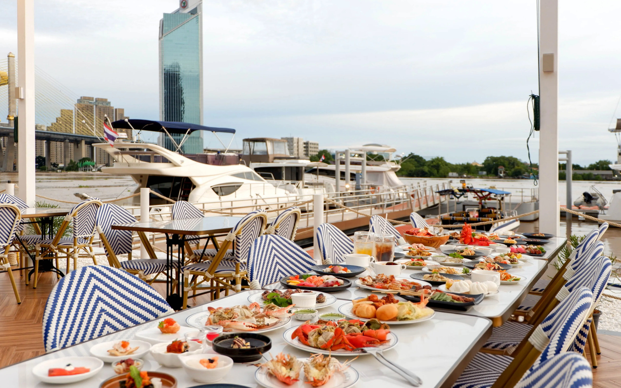 Anchor Premium Buffet by the Chao Phraya River