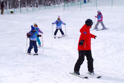 富良野單板滑雪 / 雙板滑雪2小時私人課程體驗