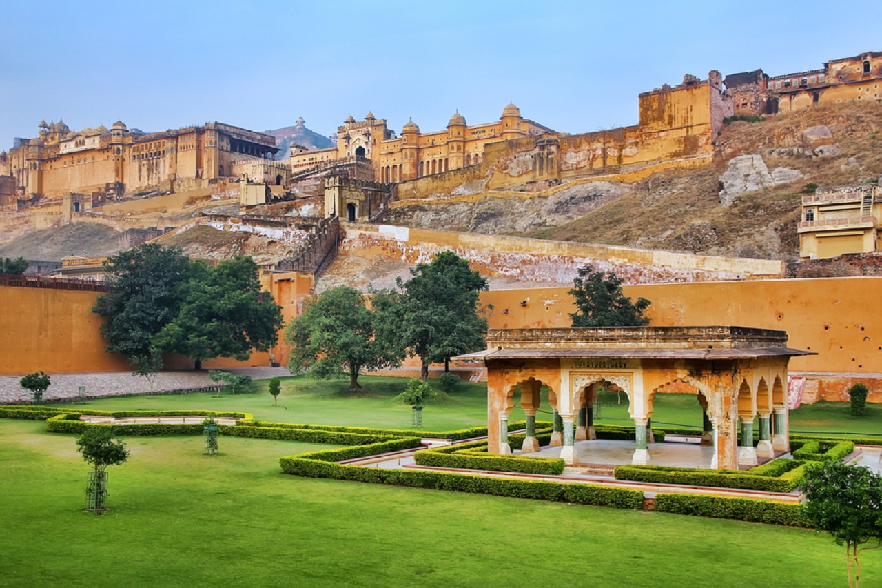 6 Days Golden Triangle Private Tour with Udaipur ( 4 cities )