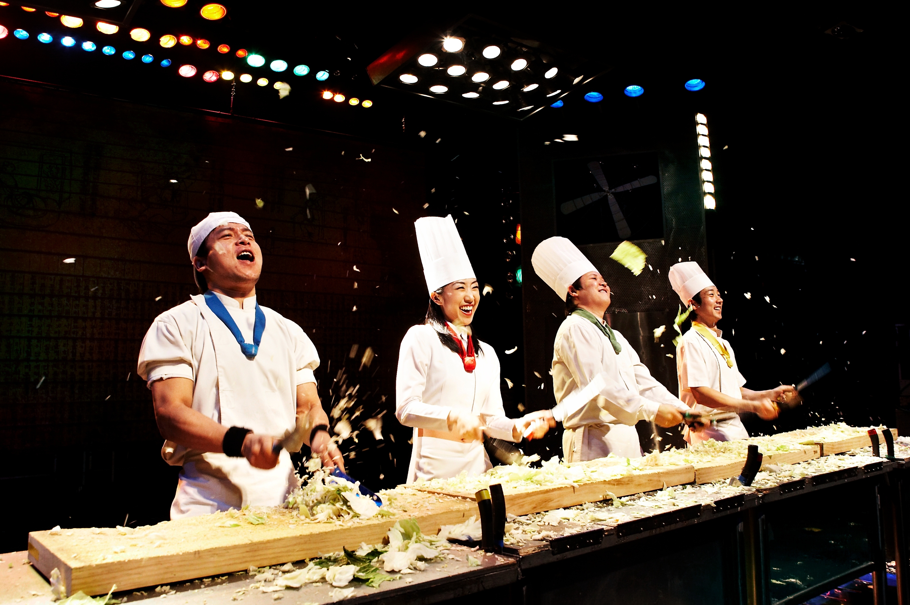 Description: Enjoy Korea’s most thrilling non-verbal performance filled with rhythm, comedy, and high-energy cooking action!